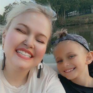 Meet your Posher, Elsie